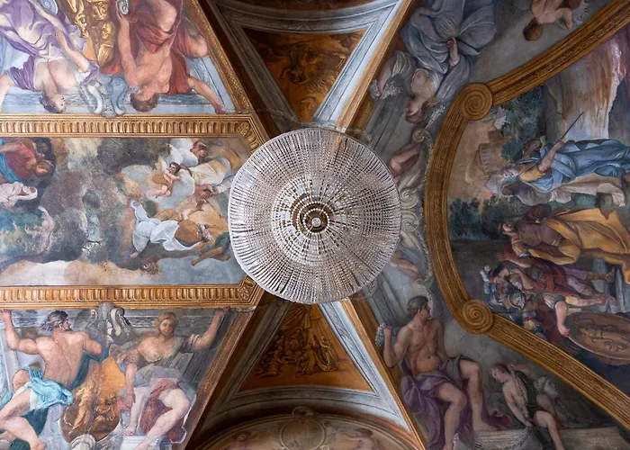 Palazzo - The Leading Of The World